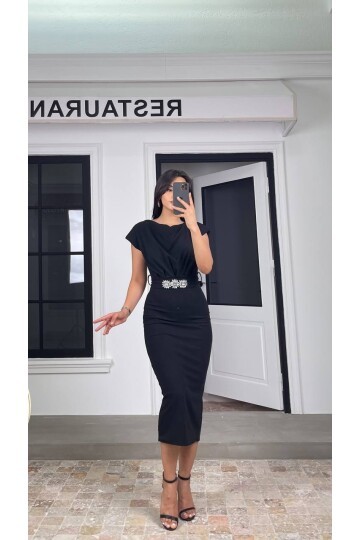 3580-SİYAH SİYAH KEMERLİ ELBİSE