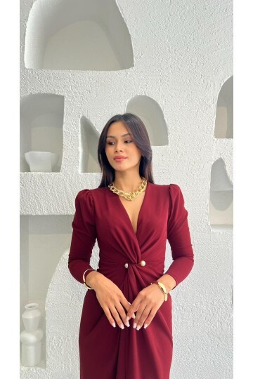 3588-BORDO İNCİ BROŞ DETAY BÜZGÜLÜ ELBİSE