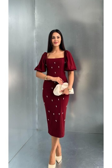 3622-BORDO TAŞ DETAY KARE YAKA ELBİSE