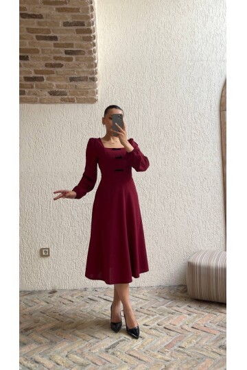 3630-BORDO KADİFE FİYONK DETAY ELBİSE