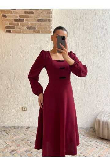 3630-BORDO KADİFE FİYONK DETAY ELBİSE
