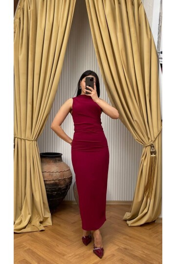 3714-BORDO YANLARI DRAPELİ ELBİSE