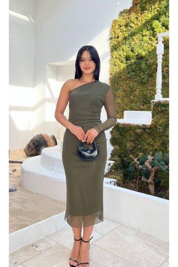 3725-HAKİ TEK OMUZ TÜL ELBİSE