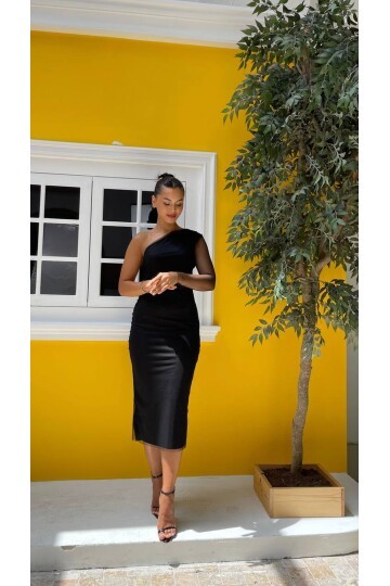 3725-SİYAH TEK OMUZ TÜL ELBİSE