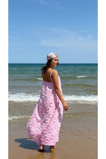 3816-PEMBE SAÇAKLI ASKLI KETEN ELBİSE