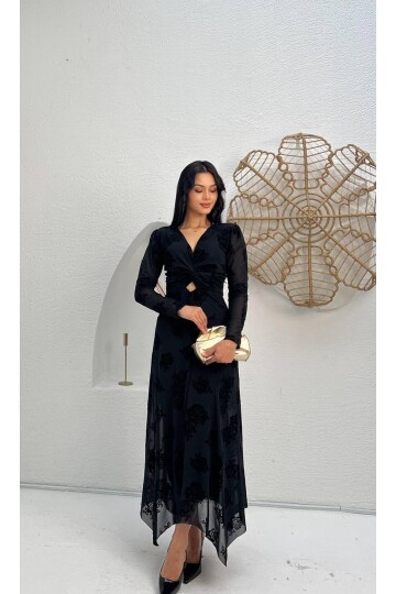 3875-SİYAH GÖĞÜS PENCERELİ ÇİÇEK DESENLİ FLOK BASKI ELBİSE
