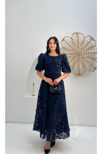 3876-LACİVERT PRENSES OMUZ GÜL KUMAŞ ELBİSE