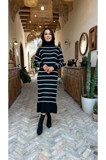 BALIKÇI YAKA ÇİZGİLİ TRİKO ELBİSE